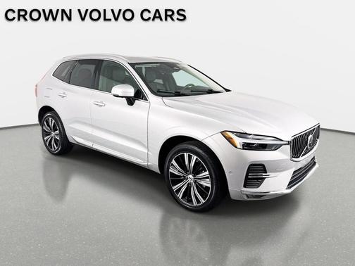 Silver 2023 Volvo XC60 B5 Plus Bright Theme