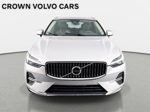 Silver 2023 Volvo XC60 B5 Plus Bright Theme