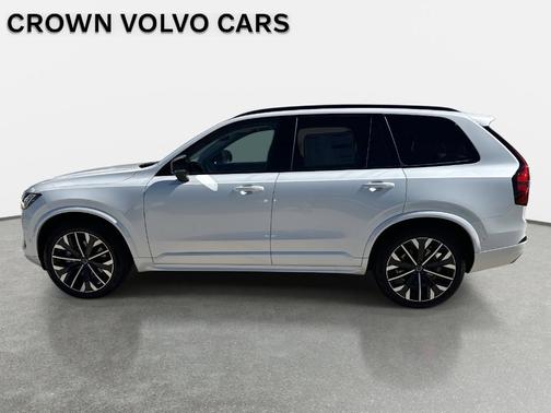 2026 Volvo XC90 B6 Ultra Dark Theme 6-Seater