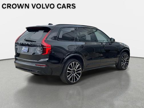 2026 Volvo XC90 B6 Ultra Dark Theme 7-Seater