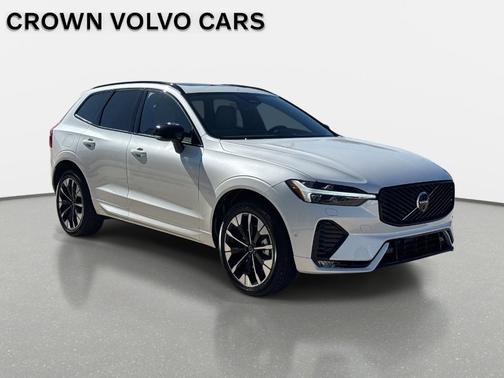 2026 Volvo XC60 B5 Plus
