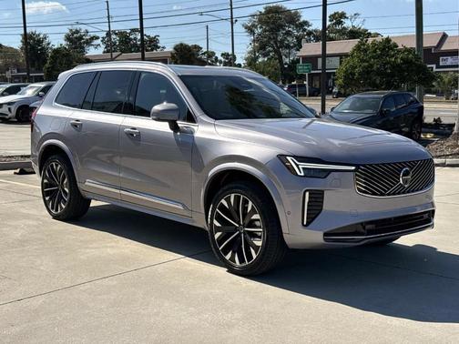 2026 Volvo XC90 B6 Plus 7-Seater