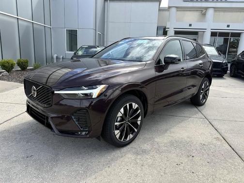 2026 Volvo XC60 B5 Plus