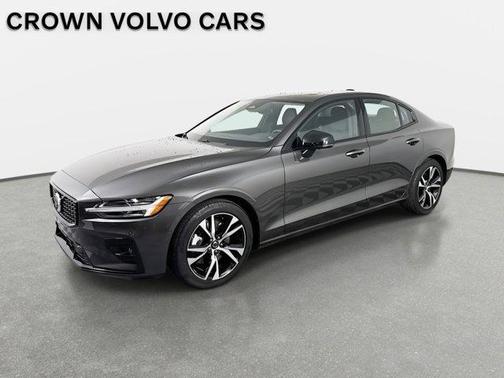 2025 Volvo S60 B5 Plus