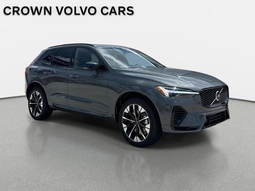 2026 Volvo XC60 Plug-In Hybrid T8 Plus