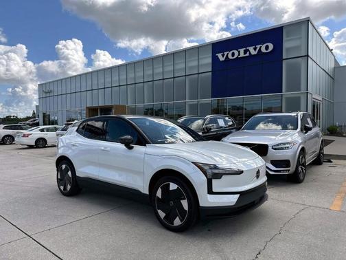 2025 Volvo EX30 Twin Motor Plus