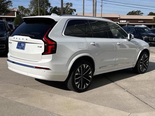 2026 Volvo XC90 B6 Plus 7-Seater