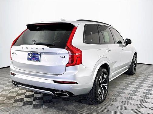 2021 Volvo XC90 T6 R-Design 7 Passenger