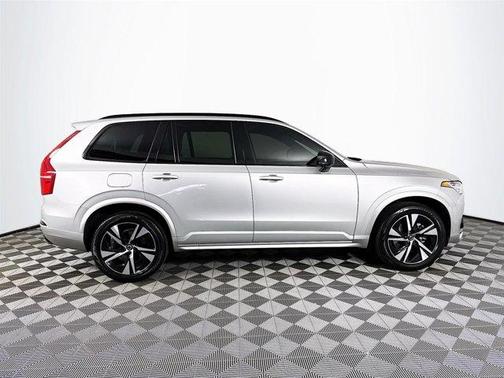 2021 Volvo XC90 T6 R-Design 7 Passenger