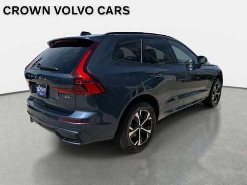 2026 Volvo XC60 B5 Core