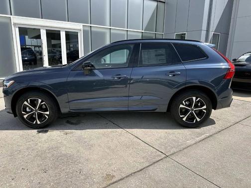 2026 Volvo XC60 B5 Core