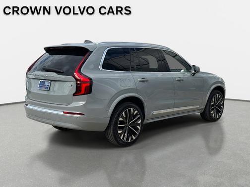 2026 Volvo XC90 B6 Plus 7-Seater