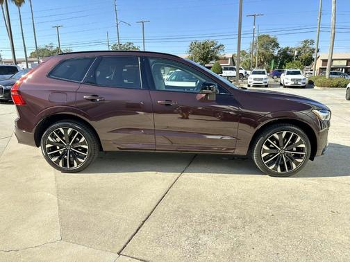 2026 Volvo XC60 B5 Ultra