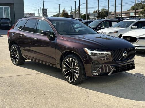 2026 Volvo XC60 B5 Ultra