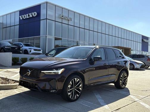 2026 Volvo XC60 B5 Ultra