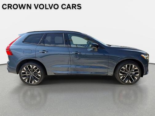 Denim Blue 2026 Volvo XC60 B5 Ultra