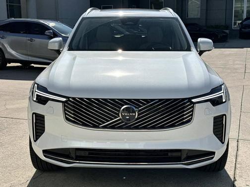 2026 Volvo XC90 B6 Ultra 7-Seater