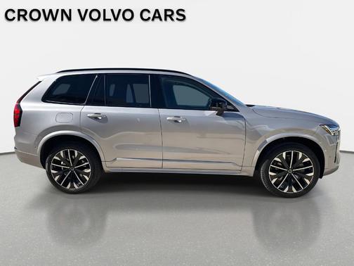 2026 Volvo XC90 B6 Ultra Dark Theme 7-Seater