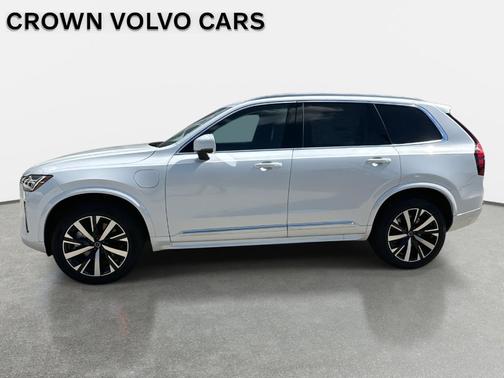 2025 Volvo XC90 Plug-In Hybrid T8 Core 7-Seater