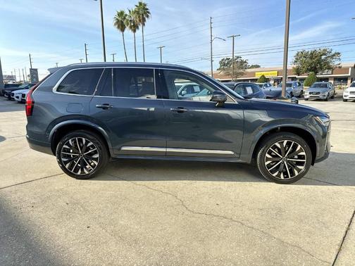 2026 Volvo XC90 B6 Ultra 7-Seater