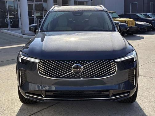 2026 Volvo XC90 B6 Ultra 7-Seater