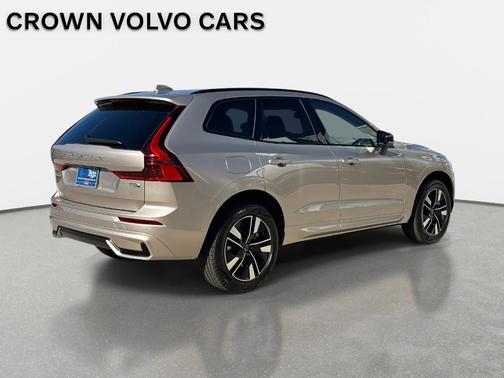 2026 Volvo XC60 Plug-In Hybrid T8 Core