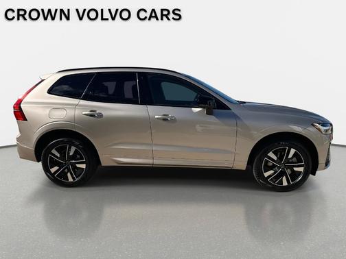 2026 Volvo XC60 Plug-In Hybrid T8 Core