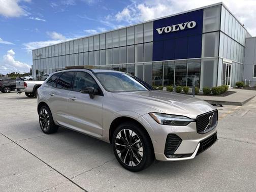2026 Volvo XC60 B5 Plus