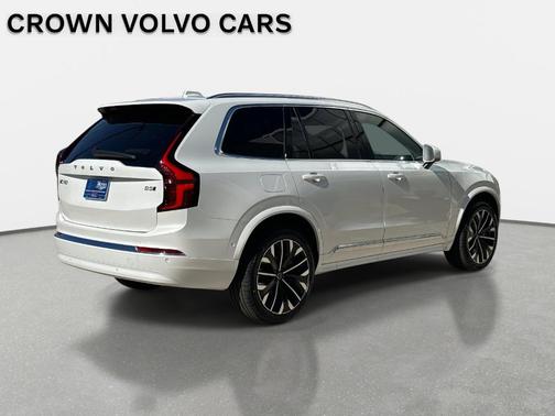 2026 Volvo XC90 B5 Plus 7-Seater
