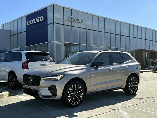 2026 Volvo XC60 B5 Ultra