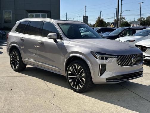 2026 Volvo XC90 B6 Plus 7-Seater