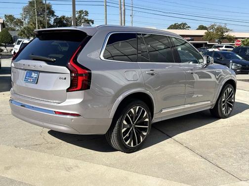 2026 Volvo XC90 B6 Plus 7-Seater
