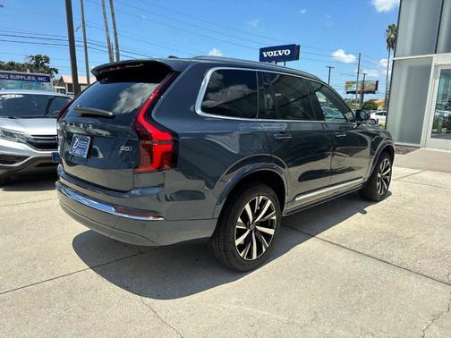 2026 Volvo XC90 B5 Core