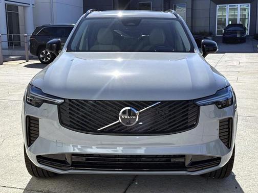 2026 Volvo XC90 B6 Ultra Dark Theme 7-Seater