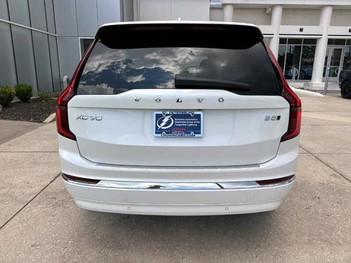 2026 Volvo XC90 B5 Plus 7-Seater