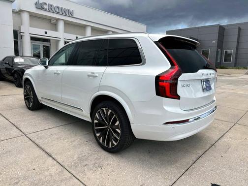 2026 Volvo XC90 B5 Plus 7-Seater