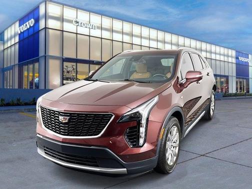 2023 Cadillac XT4 Premium Luxury