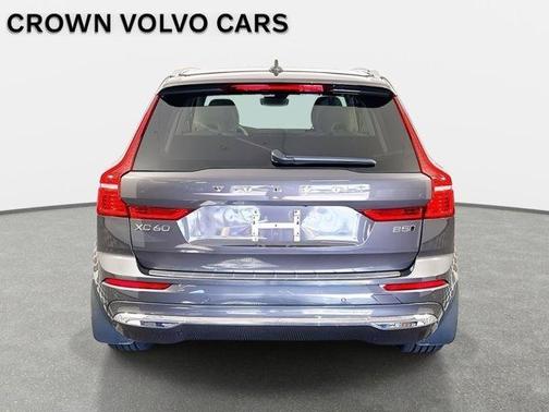 2023 Volvo XC60 B5 Plus Bright Theme