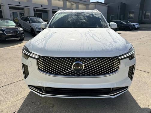 2026 Volvo XC90 B5 Plus 7-Seater