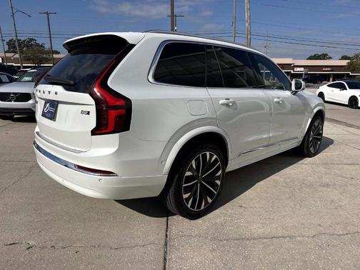 2026 Volvo XC90 B5 Plus 7-Seater