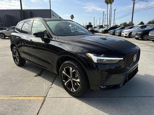 2026 Volvo XC60 B5 Core