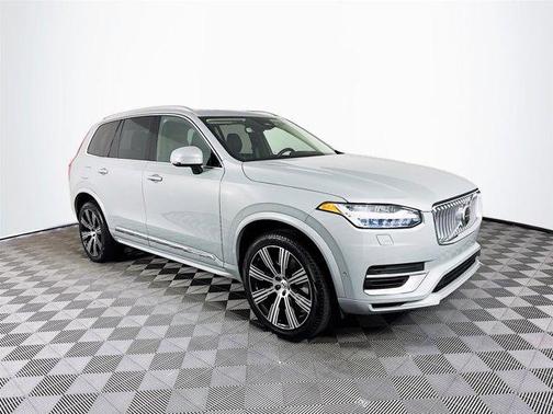 2024 Volvo XC90 Recharge Plug-In Hybrid T8 Ultimate Bright Theme 7-Seater