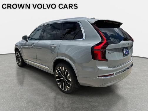 2026 Volvo XC90 B6 Plus 7-Seater
