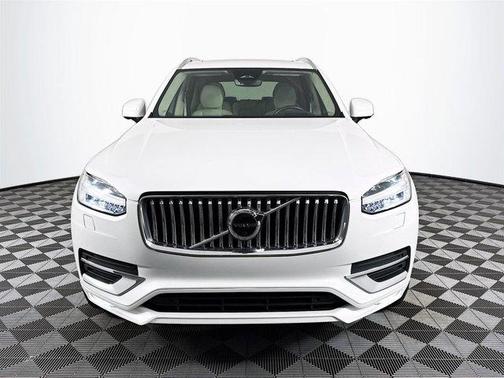 2023 Volvo XC90 B6 Ultimate 7-Seater