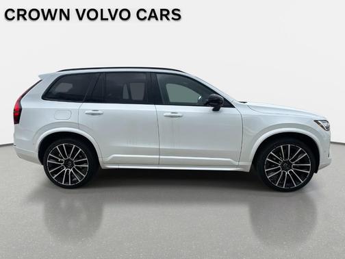 2026 Volvo XC90 B6 Ultra Dark Theme 7-Seater