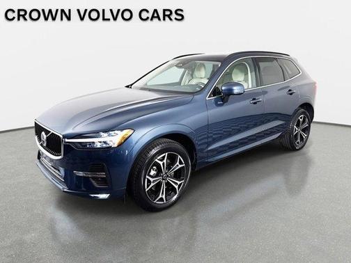 2022 Volvo XC60 B5 Momentum