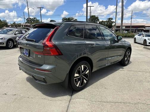 2026 Volvo XC60 B5 Core