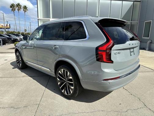 2026 Volvo XC90 B6 Ultra 7-Seater