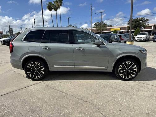 2026 Volvo XC90 B6 Ultra 7-Seater