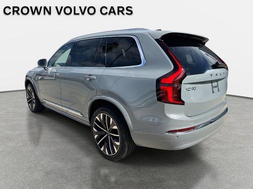 2026 Volvo XC90 B6 Ultra 7-Seater